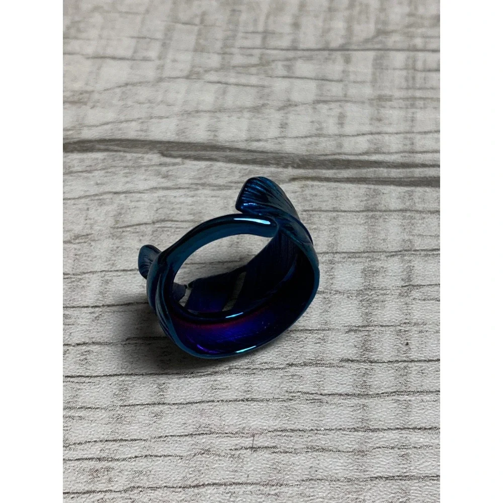 N/A metallic blue